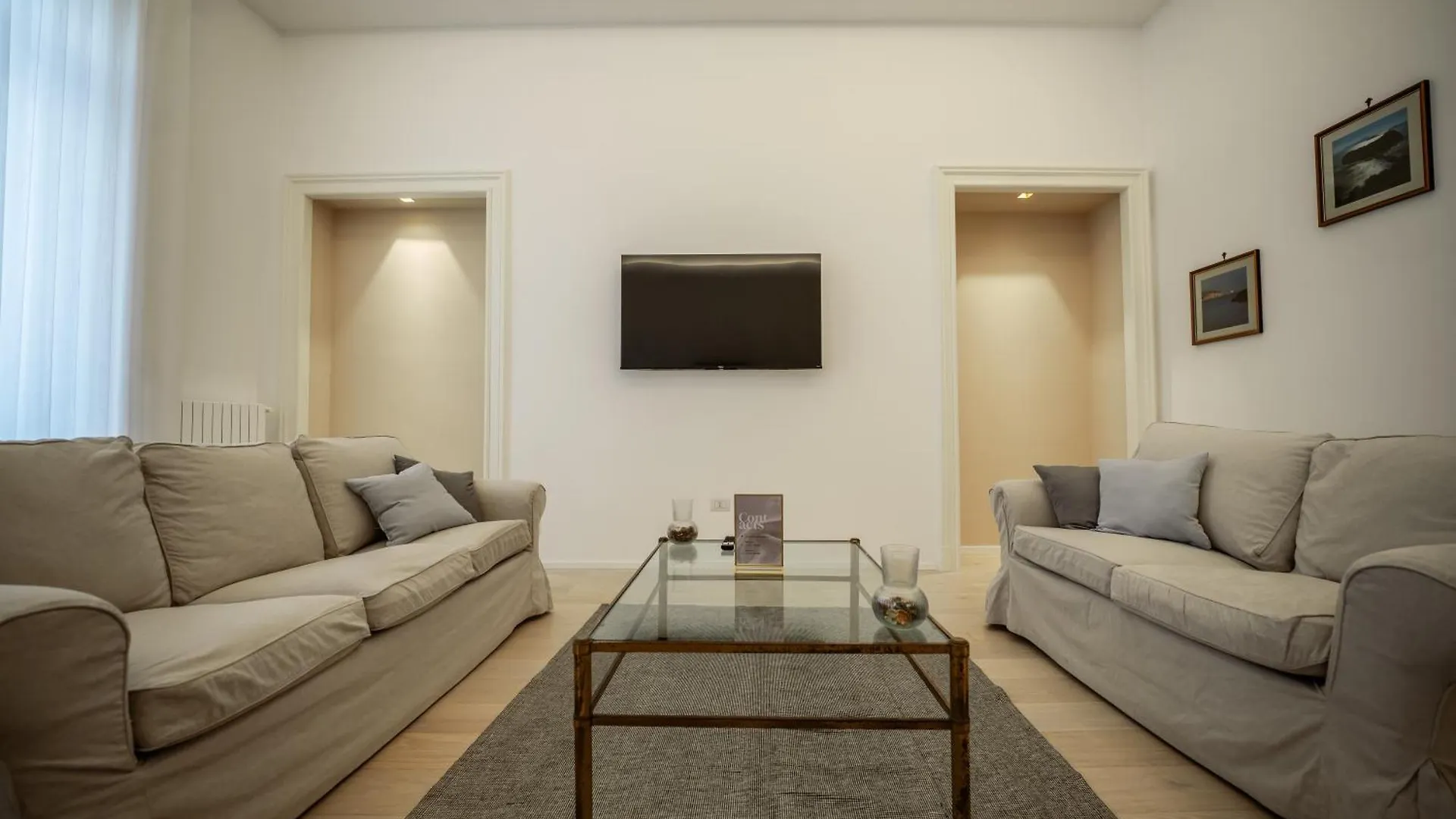 Luxury Apartment In Naples