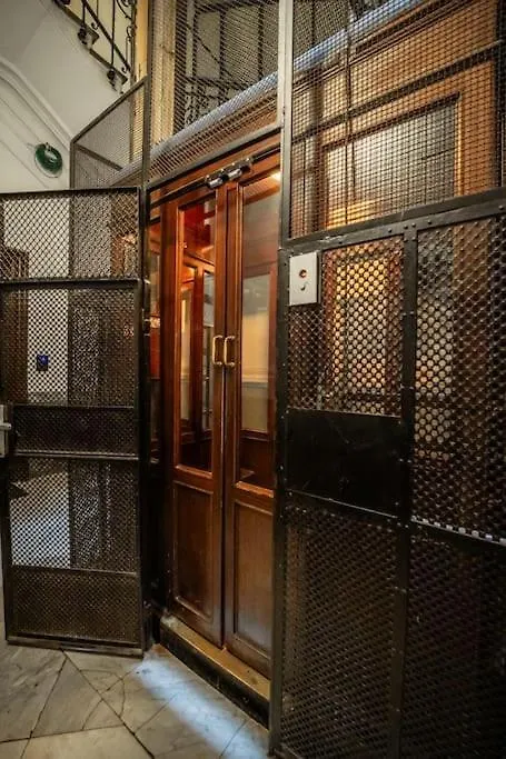 Luxury Apartment In Naples