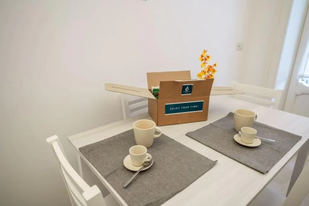 Luxury Apartment In Naples Italy
