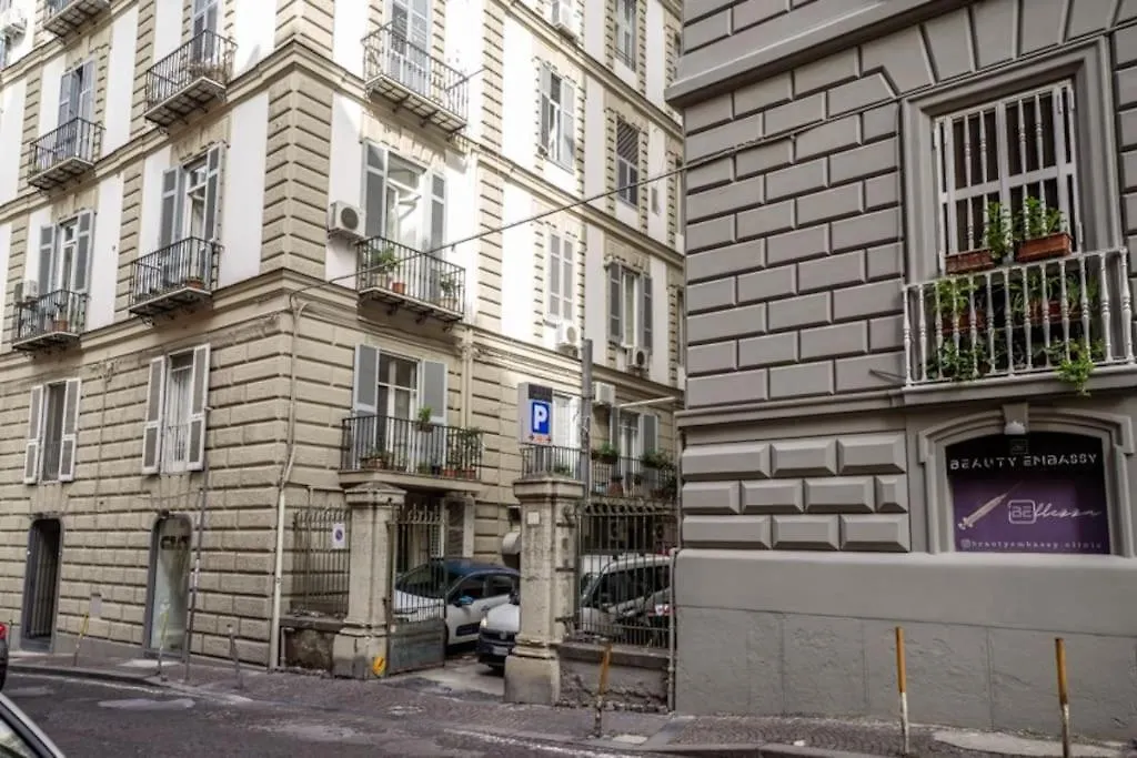 Luxury Apartment In Naples Italy