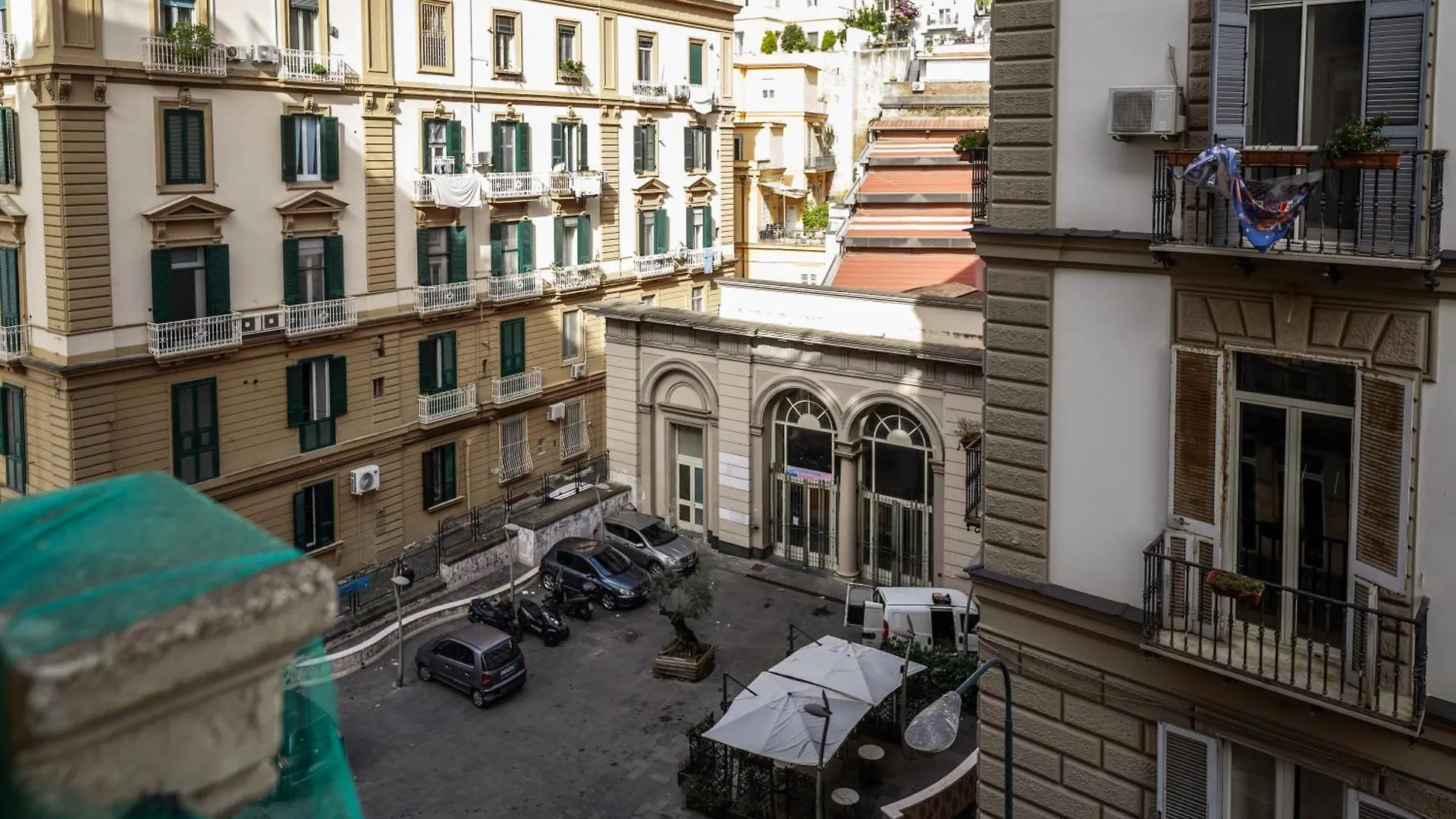 Luxury Apartment In Naples Italy